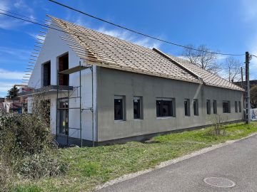 tarsashazak_eger-bajzat-03.jpg
